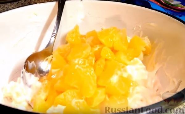 Салат "Мандариновый шок" из мандаринов и сыра